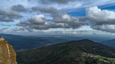 El sol es combinarà amb els núvols alts en un diumenge més càlid
